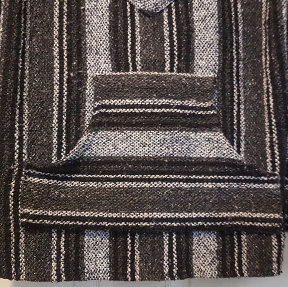 Franks Textiles/Baja Poncho/jacket - Picture 4 of 9